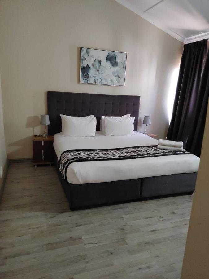 Prime Hotel Durban Esterno foto