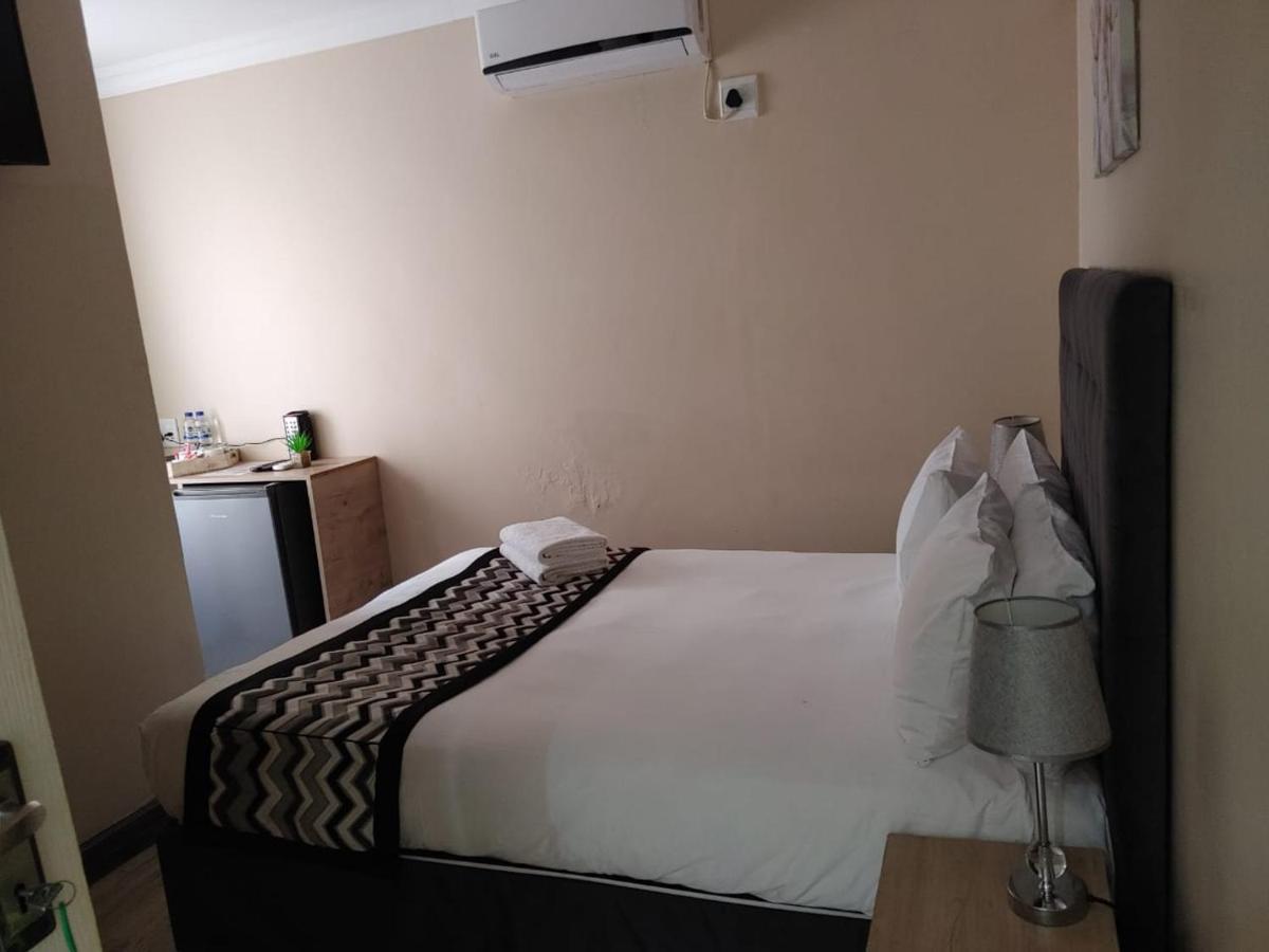 Prime Hotel Durban Esterno foto